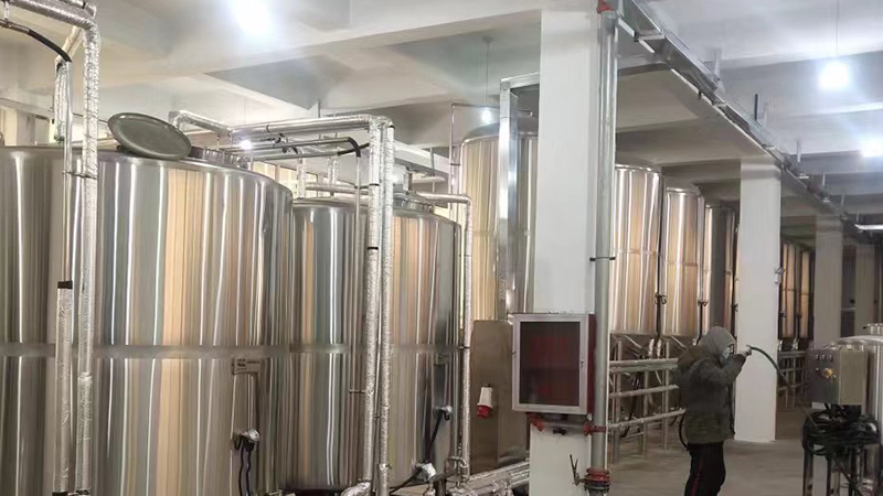 沙依巴克河北唐山精酿啤酒厂
